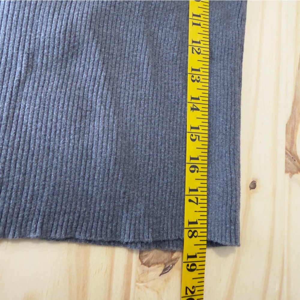 Lauren Ralph Lauren Fitted Ribbed Turtleneck Sweater Gray Long Sleeves Size P/S - Picture 7 of 8